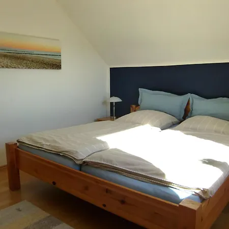 Ferien Haus Pelle 度假居